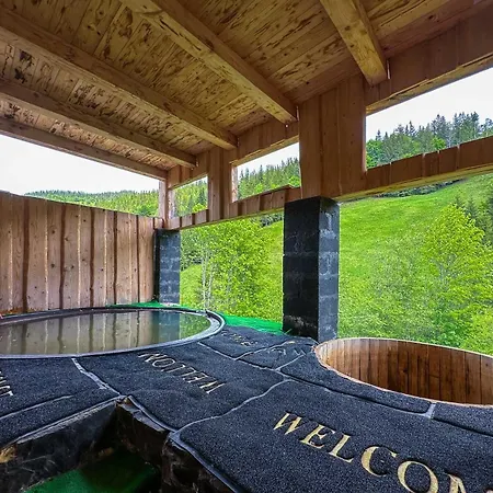 Hotel йомойо *